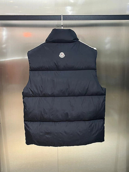 1051 | Moncler