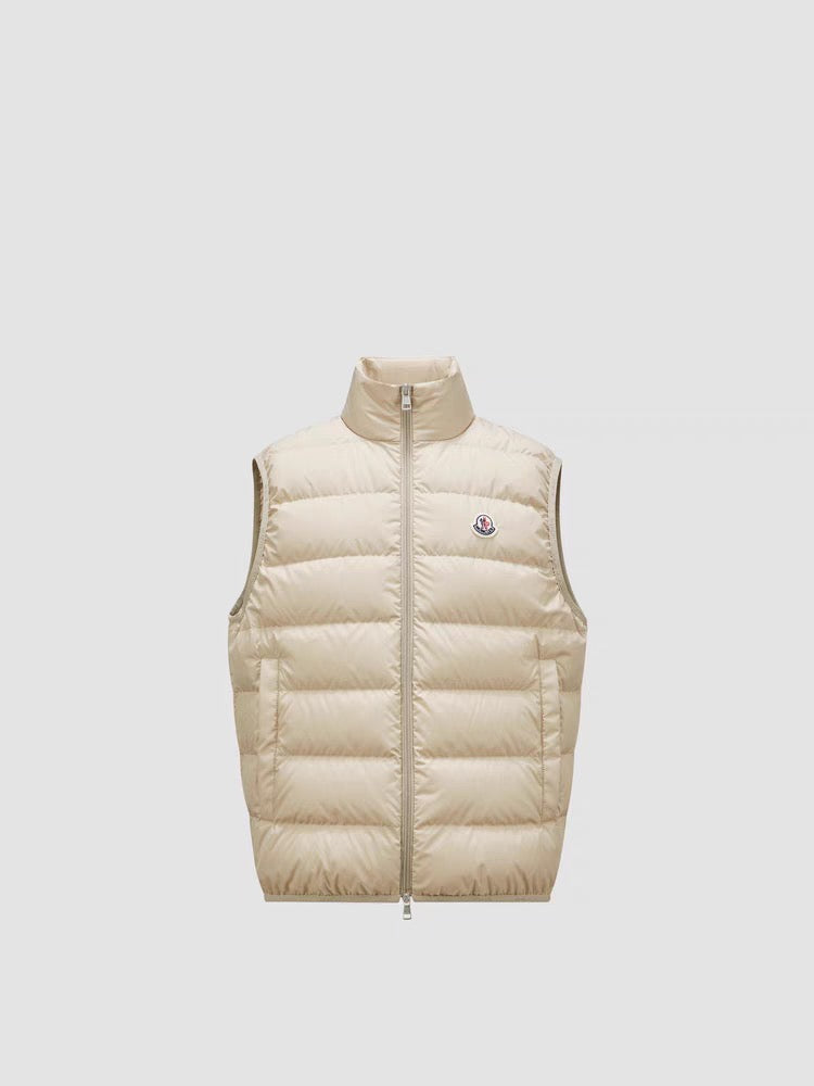 1058 | Moncler