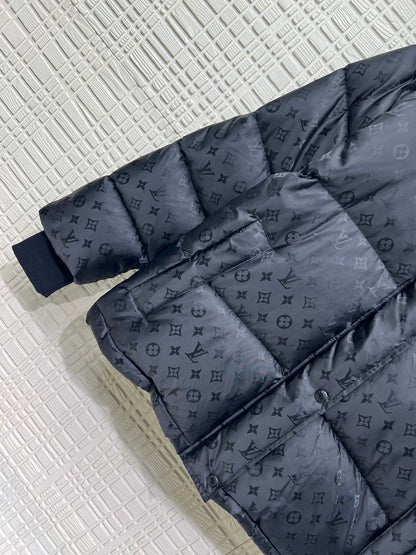 1127 | Louis Vuitton