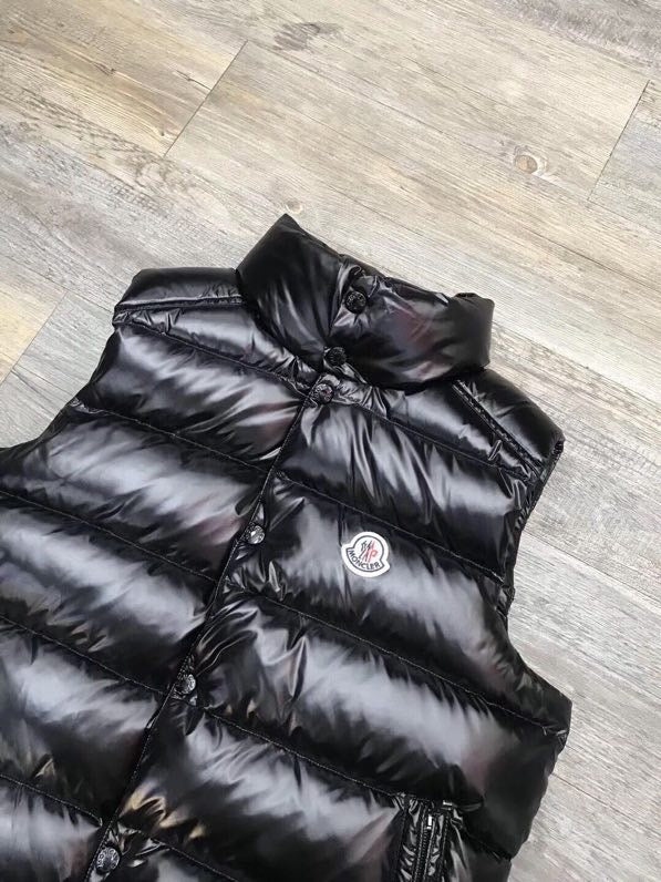 1056 | Moncler