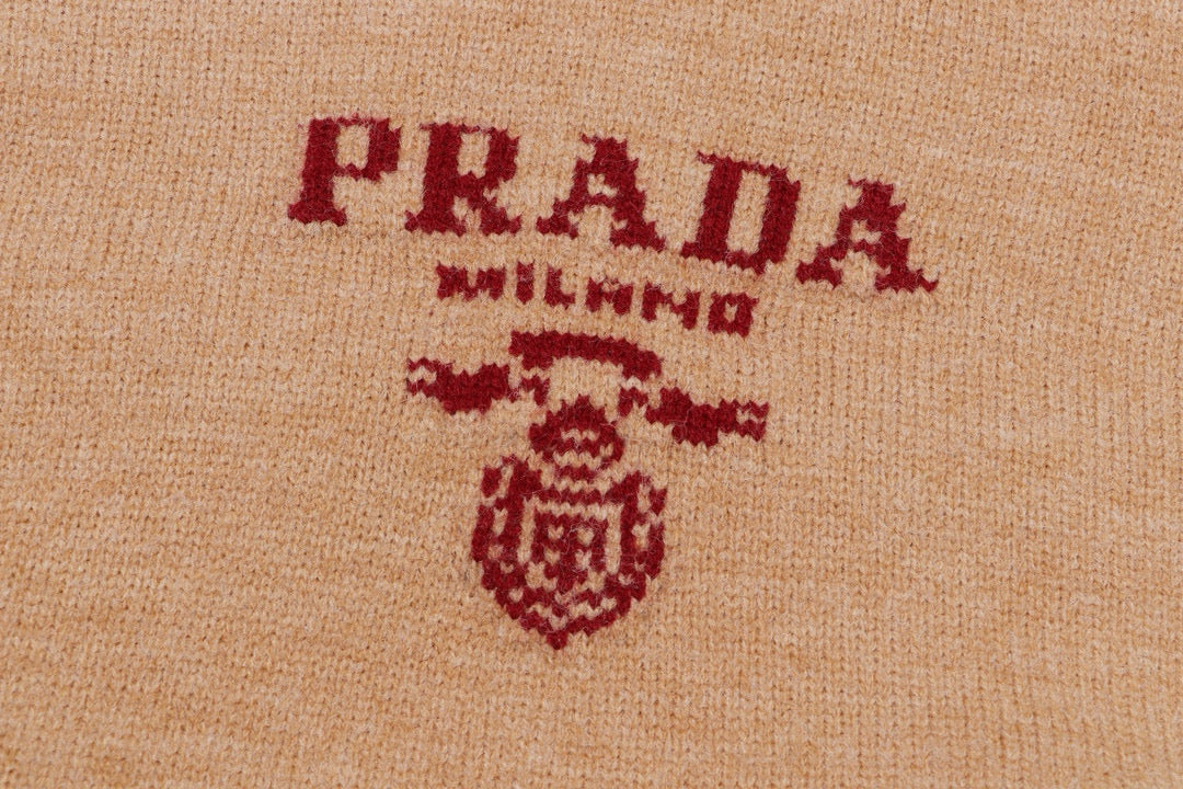 520 | Prada