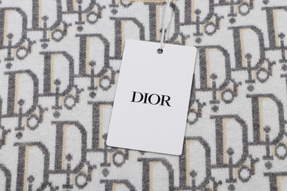 379  |  Dior