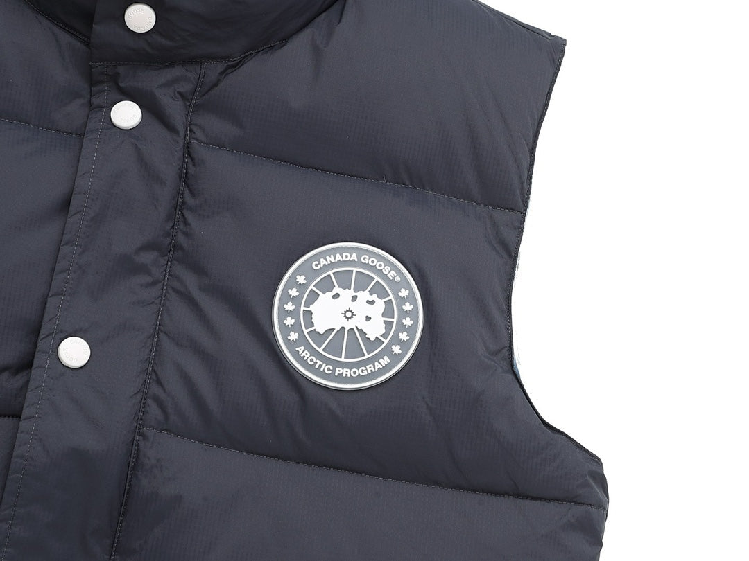 1024 | Canada Goose