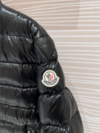 283 | Moncler