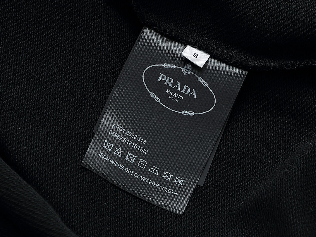 468  |  Prada