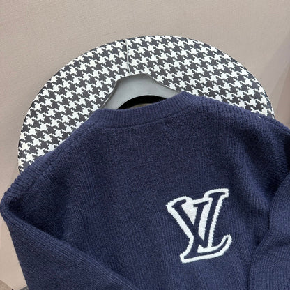 433  |  Louis Vuitton