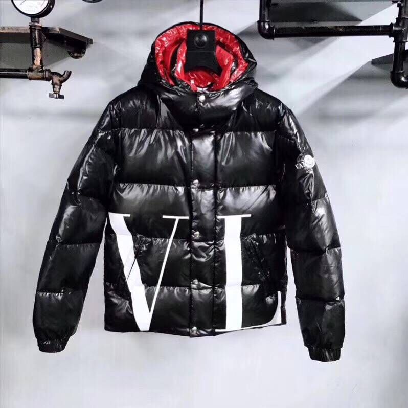 34 | Moncler