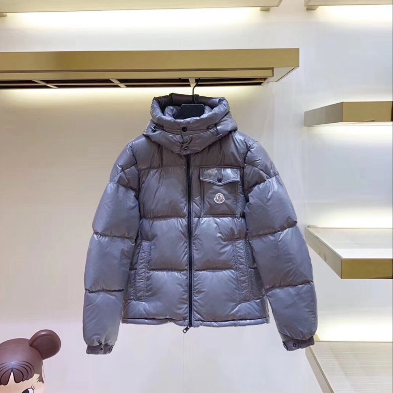 28 | Moncler